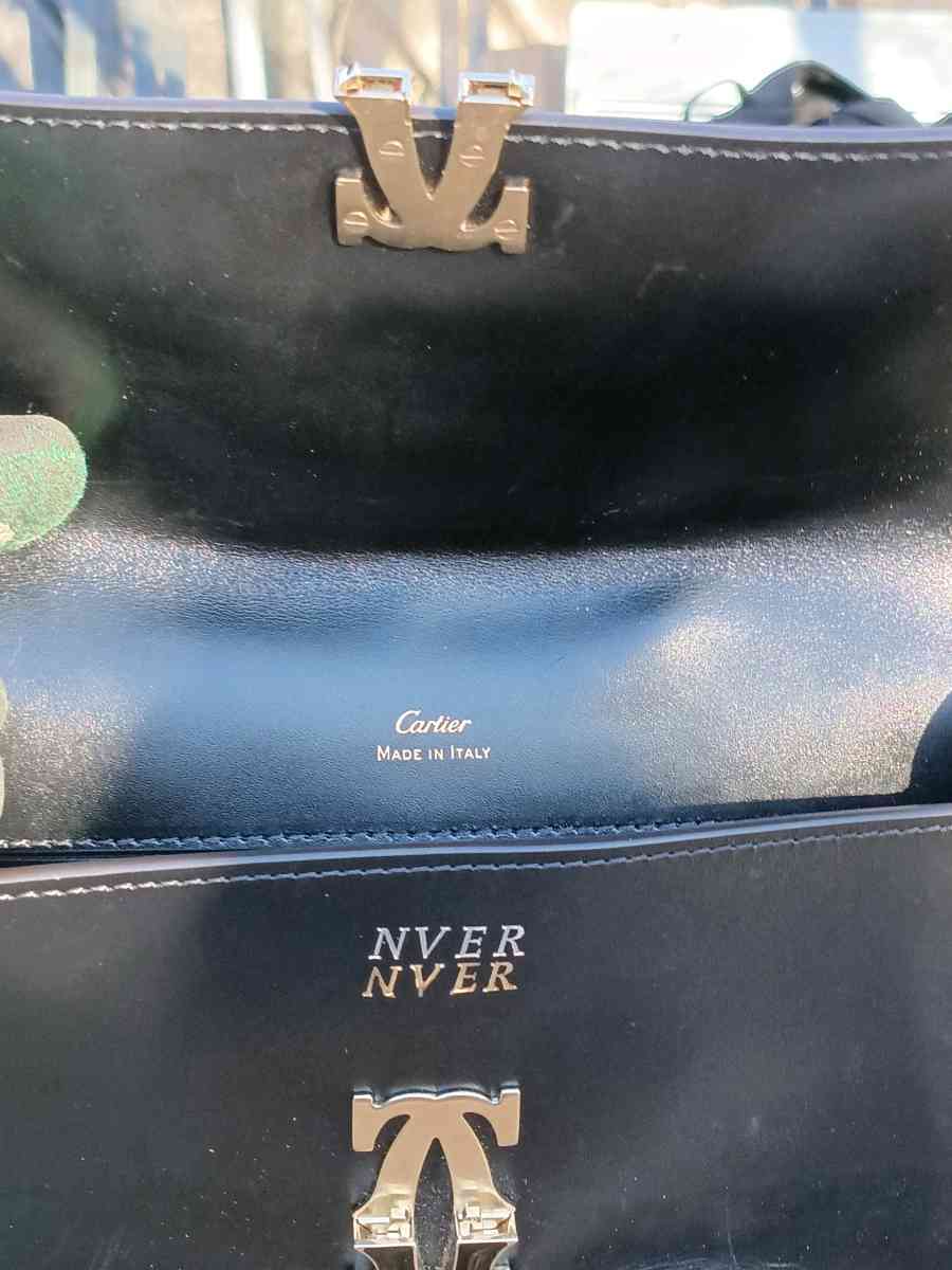 Cartier cross body mini purse - Irving, Texas - FleaMarketBay