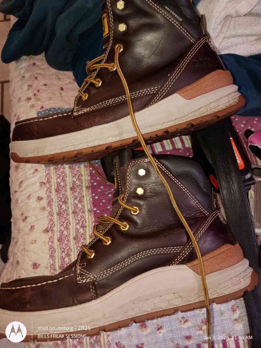 CATERPILLAR WORK BOOTS BRAND NEW WORN ONCE - Battle Creek, Michigan - FleaMarketBay