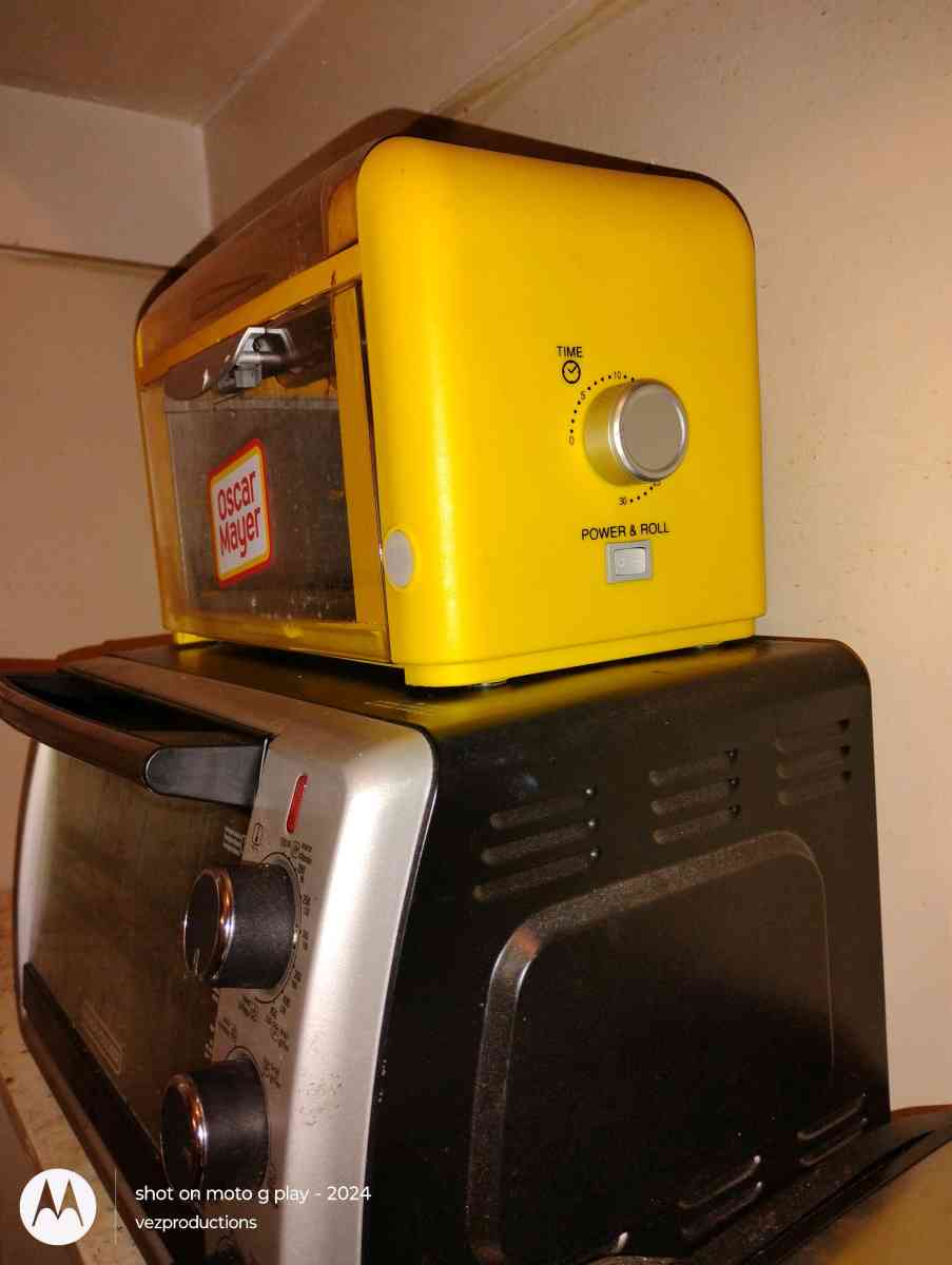 Oscar Mayer weiner hot dog griller and oven toaster - Durham, North Carolina