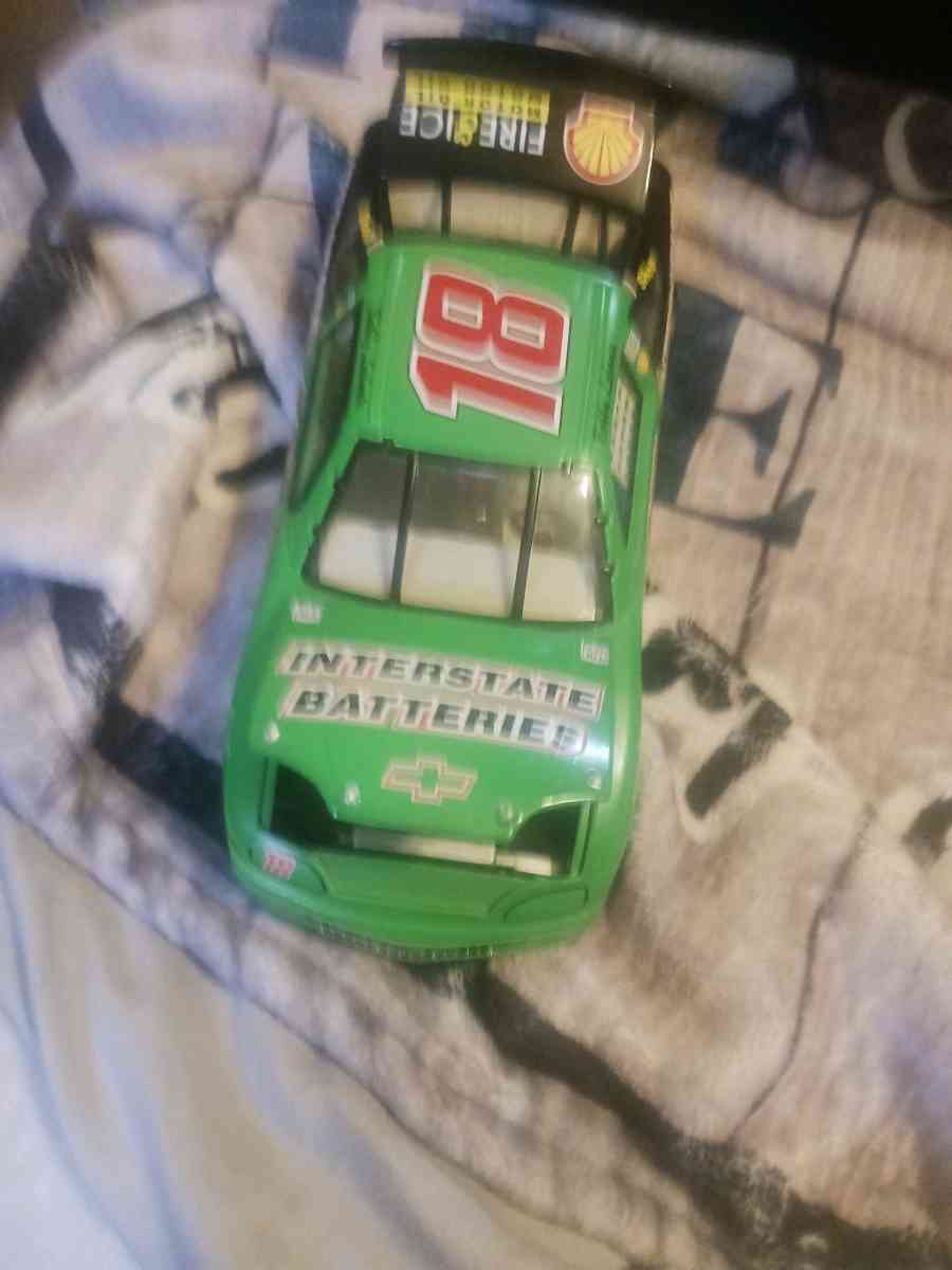 Bobby labonte collectable car in box - Jacksonville, Florida