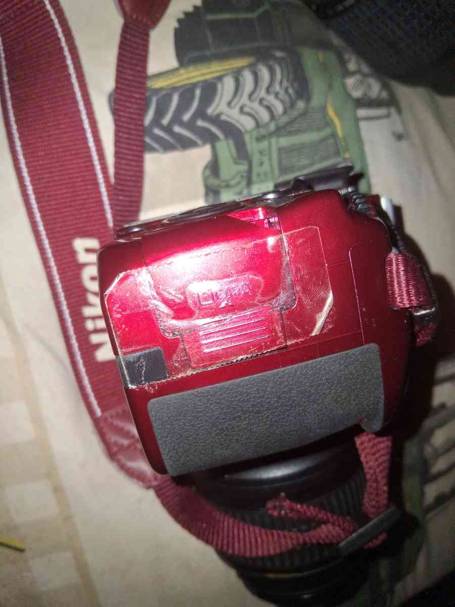 The Nikon D3100 - Chester, Arkansas - FleaMarketBay