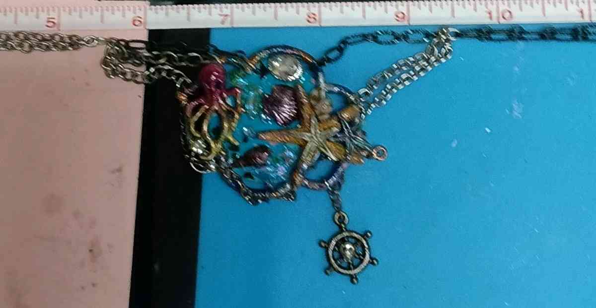 under the sea - Lufkin, Texas - FleaMarketBay