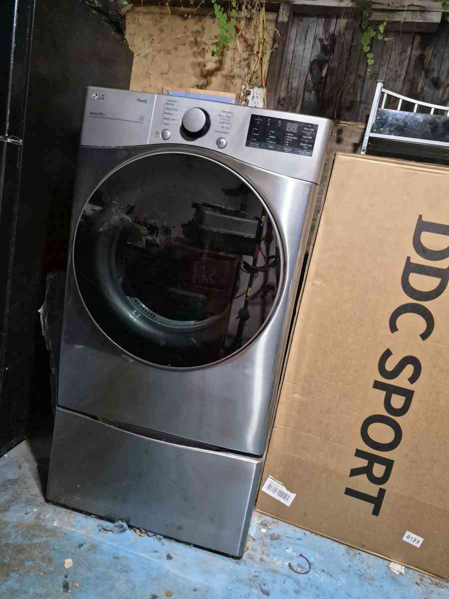 washer and dryer front load with pedistals - Daytona Beach, Florida - FleaMarketBay