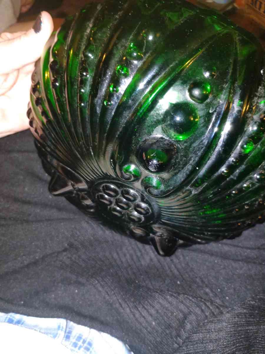 Anchor Hocking Forrest Green Burple Bowl 9 Depression glass - Canton, Ohio - FleaMarketBay