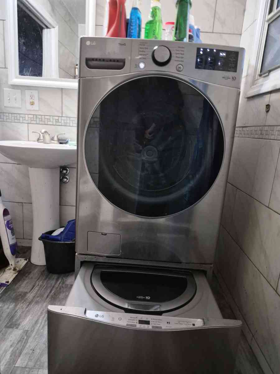 washer and dryer front load with pedistals - Daytona Beach, Florida - FleaMarketBay