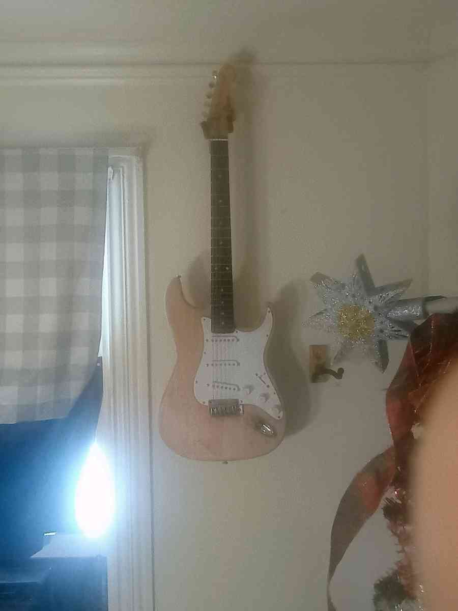 ariana mothered by aria - Seaford, Delaware - FleaMarketBay