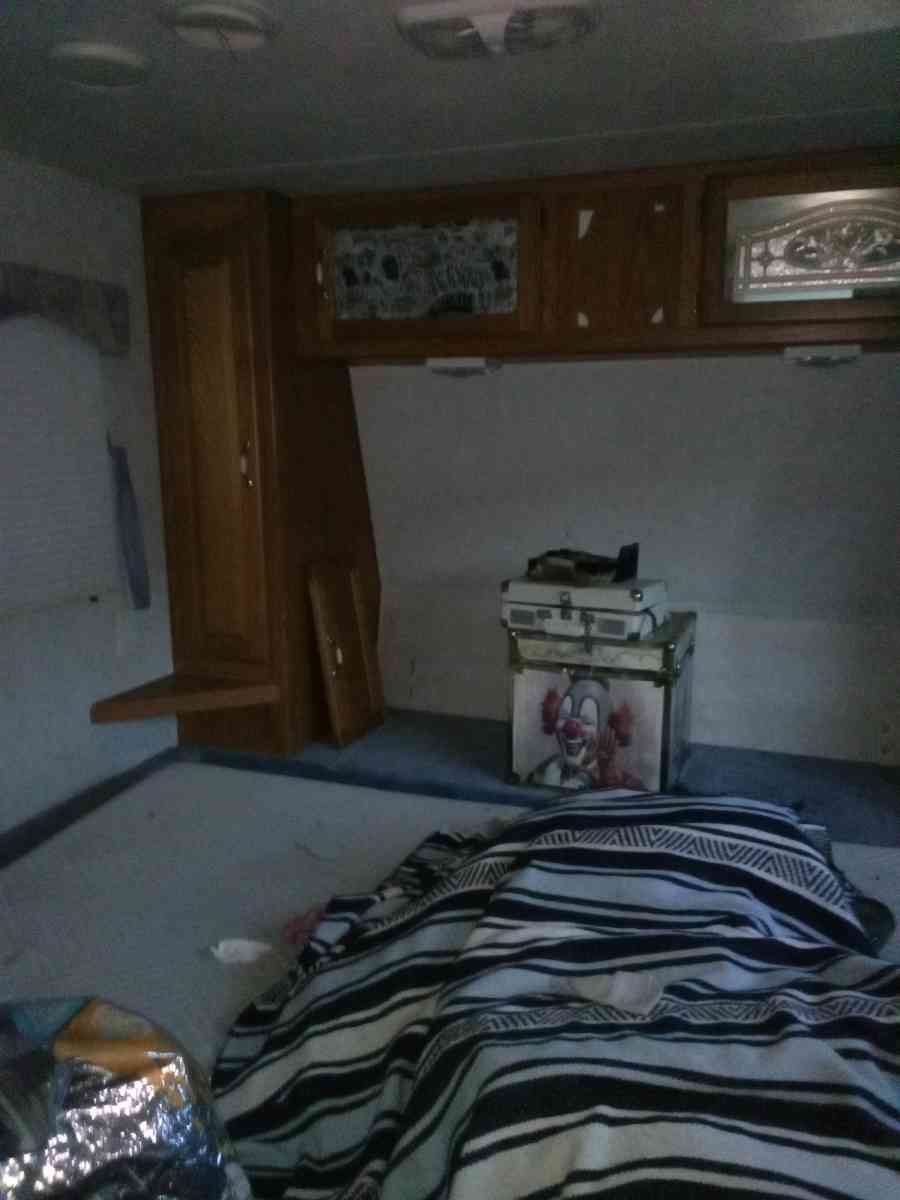 hitchhiker 2 fifth wheel - Guatay, California - FleaMarketBay