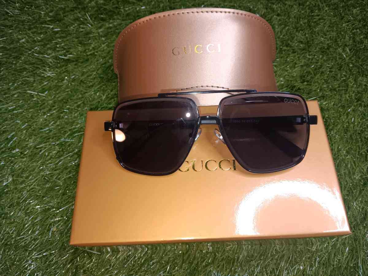 GG black sunglasses for women comes with box and dust bag - Victorville, California - FleaMarketBay