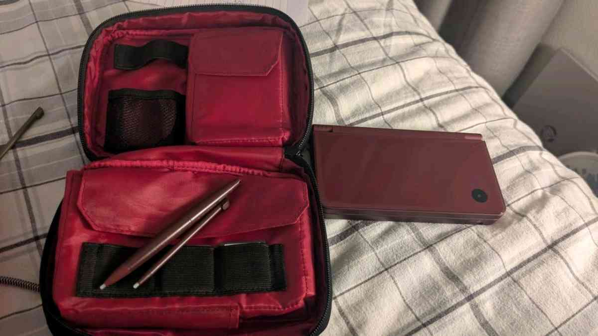 Red Nintendo DSi XL with Case - Danvers, Massachusetts - FleaMarketBay
