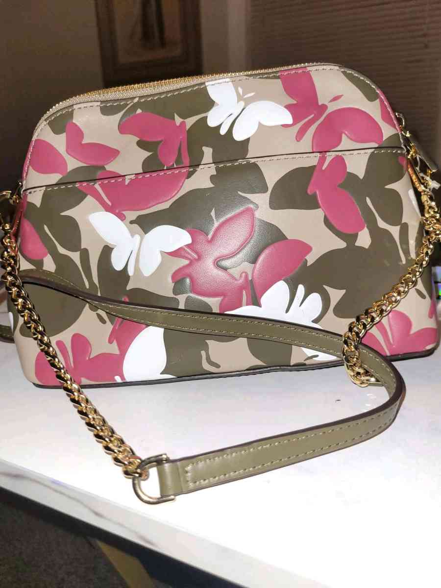 Mk bag with shoulder strap - Lexington, North Carolina - FleaMarketBay