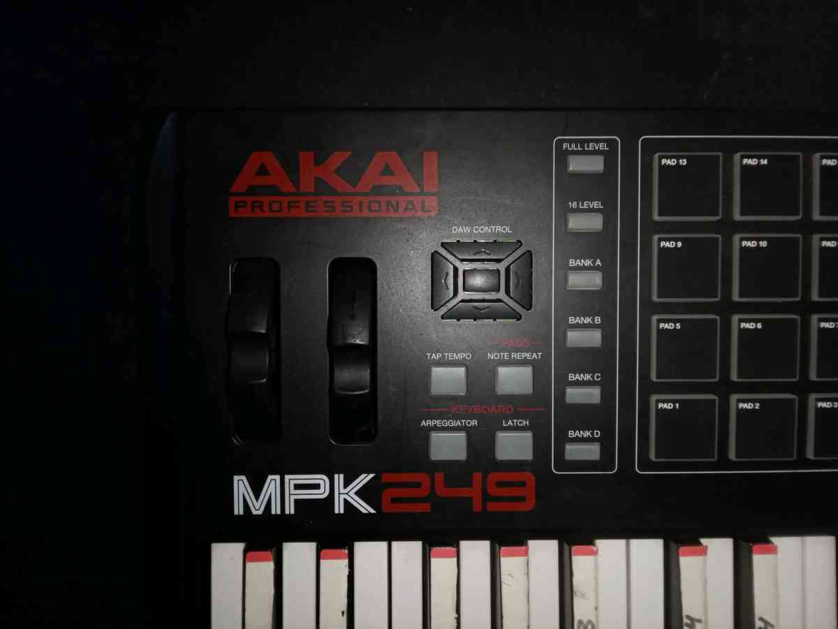 Akai MPK249 49Key Keyboard Controller - Fremont, California - FleaMarketBay