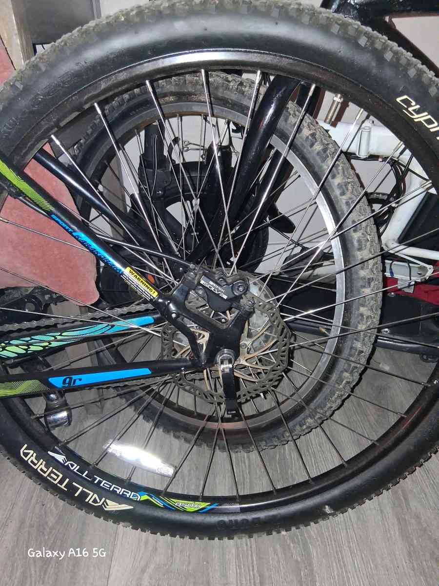 gt karakoram 29inch mountain bike - San Diego, California - FleaMarketBay