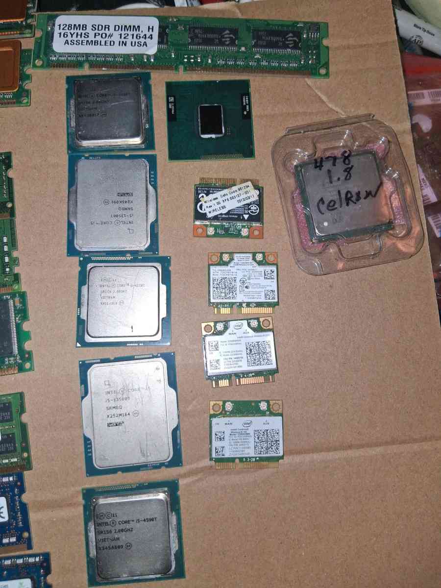 computer parts - Alicia, Arkansas - FleaMarketBay