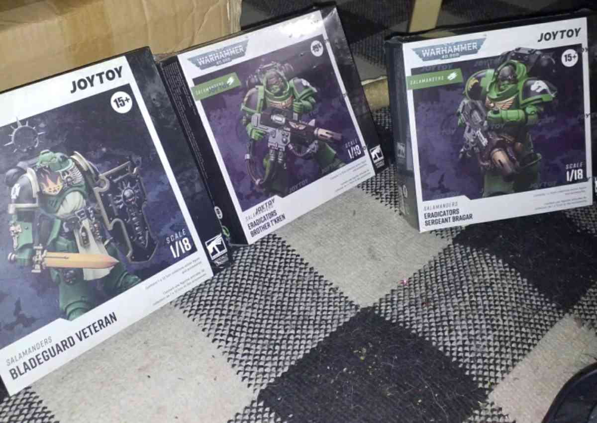 new sealed warhammer 40k figurines - Denver, Colorado