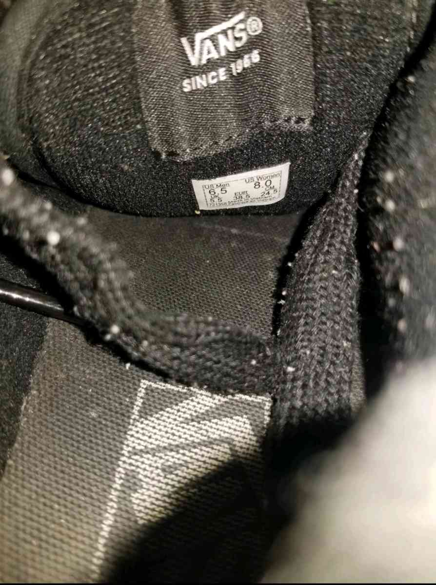 Vans KNU SKOOL SIZE 6 5 GS BOYS - Chicago Ridge, Illinois - FleaMarketBay