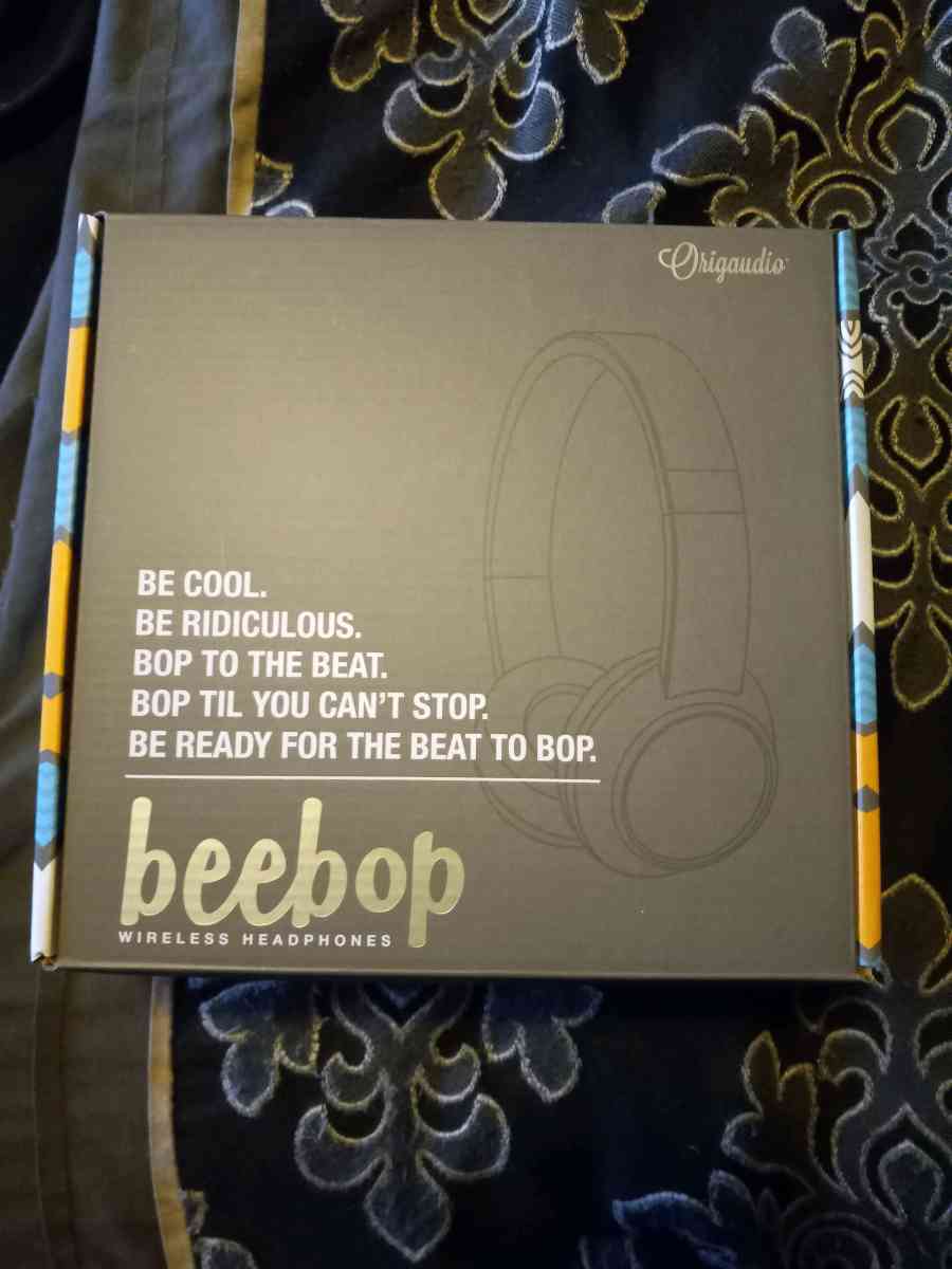 Beebop wireless headphones with Bluetooth connection - Jackson, Mississippi