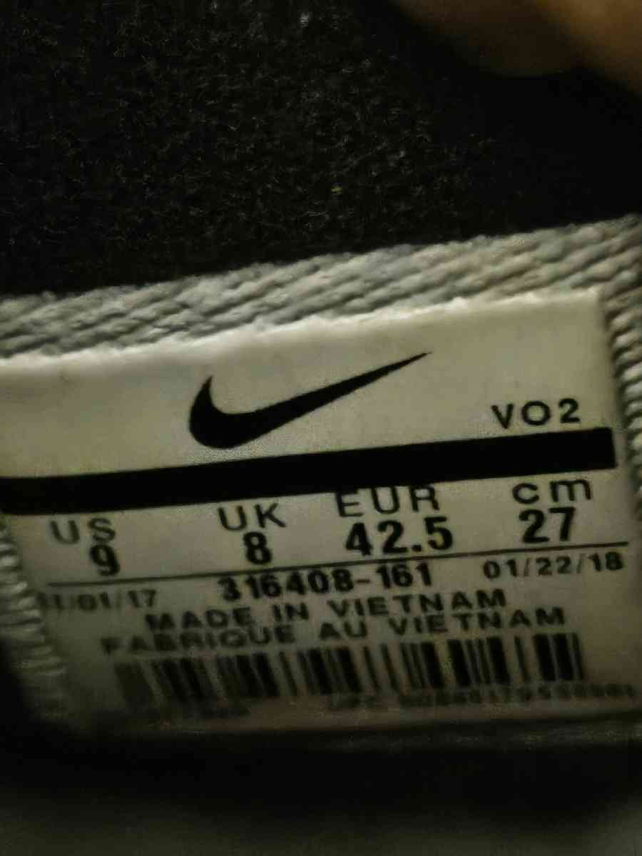 Air Max 96 Diamond Turf Deion Sanders - Adamsville, Ohio - FleaMarketBay