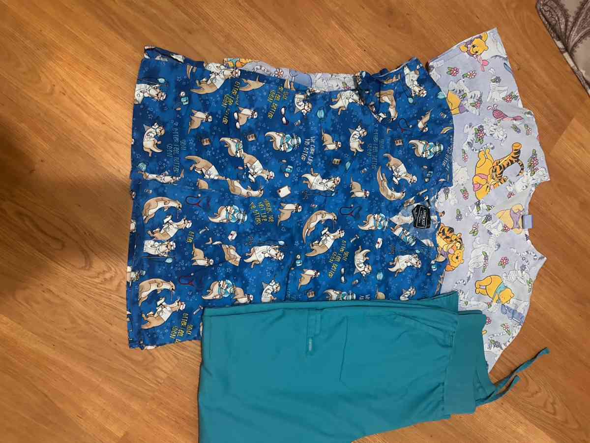 womens scrubs - Temple, Texas - FleaMarketBay