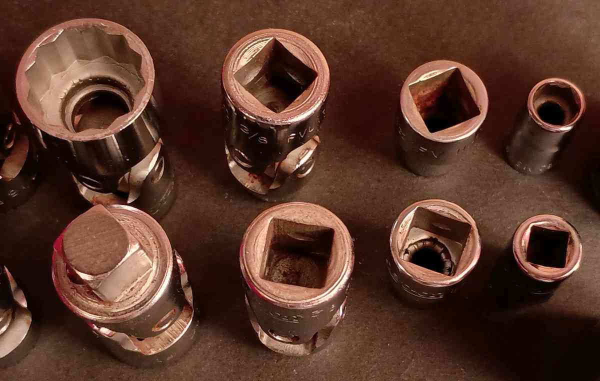 15 SnapOn Sockets - Leesburg, Florida - FleaMarketBay