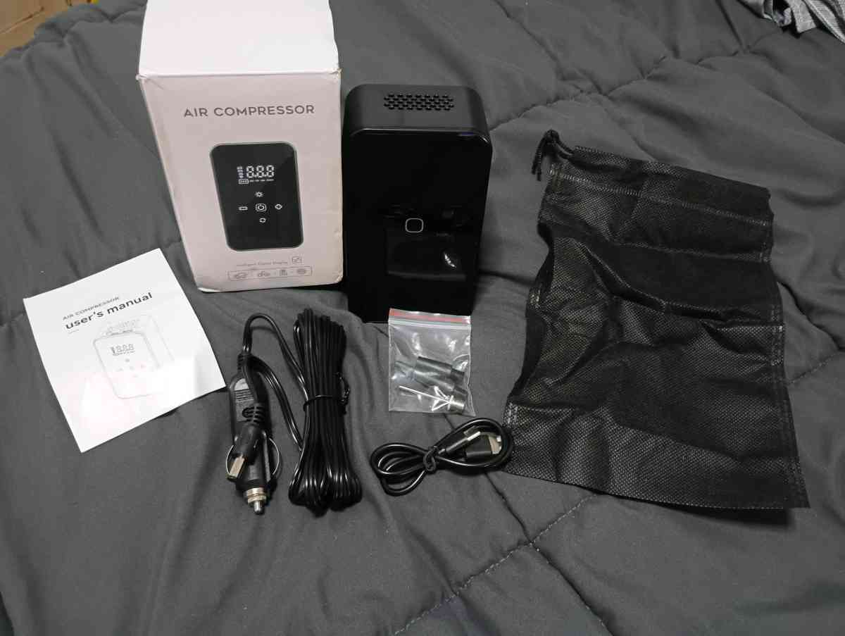 New Rechargable Tire Air Inflator - Wichita, Kansas - FleaMarketBay