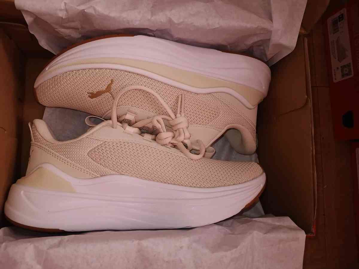 pumas and adidas sneakers - Brooklyn, New York - FleaMarketBay