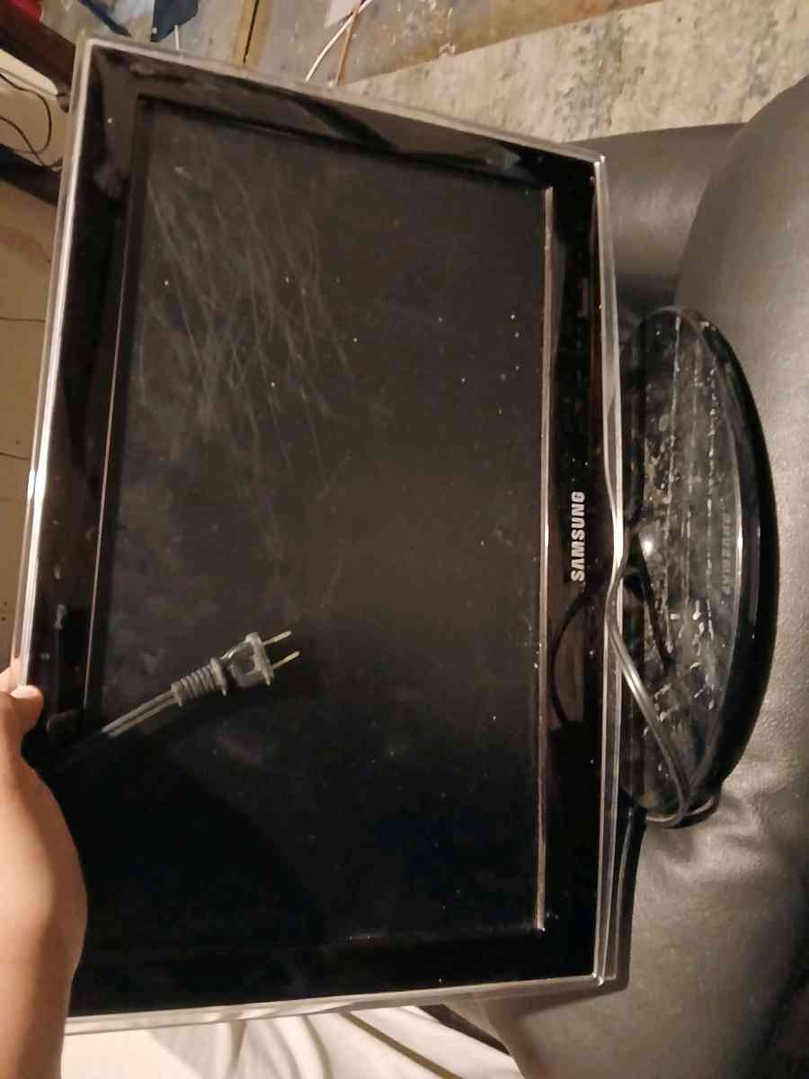 samsung tv 20in - Mesquite, Texas - FleaMarketBay