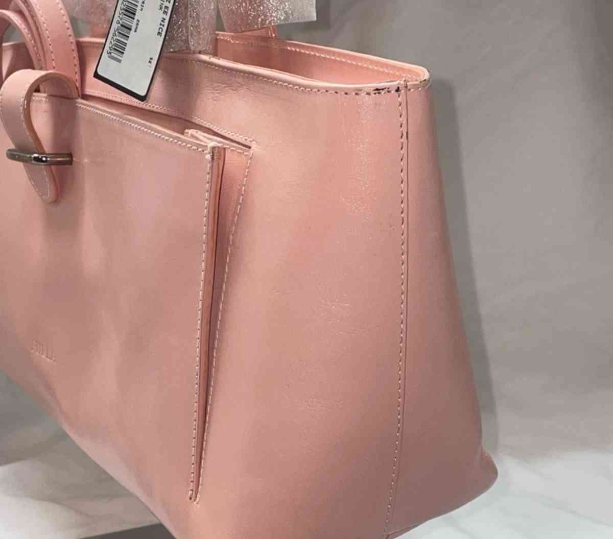 Furla rectangular pink purse - Ridgewood, New York - FleaMarketBay