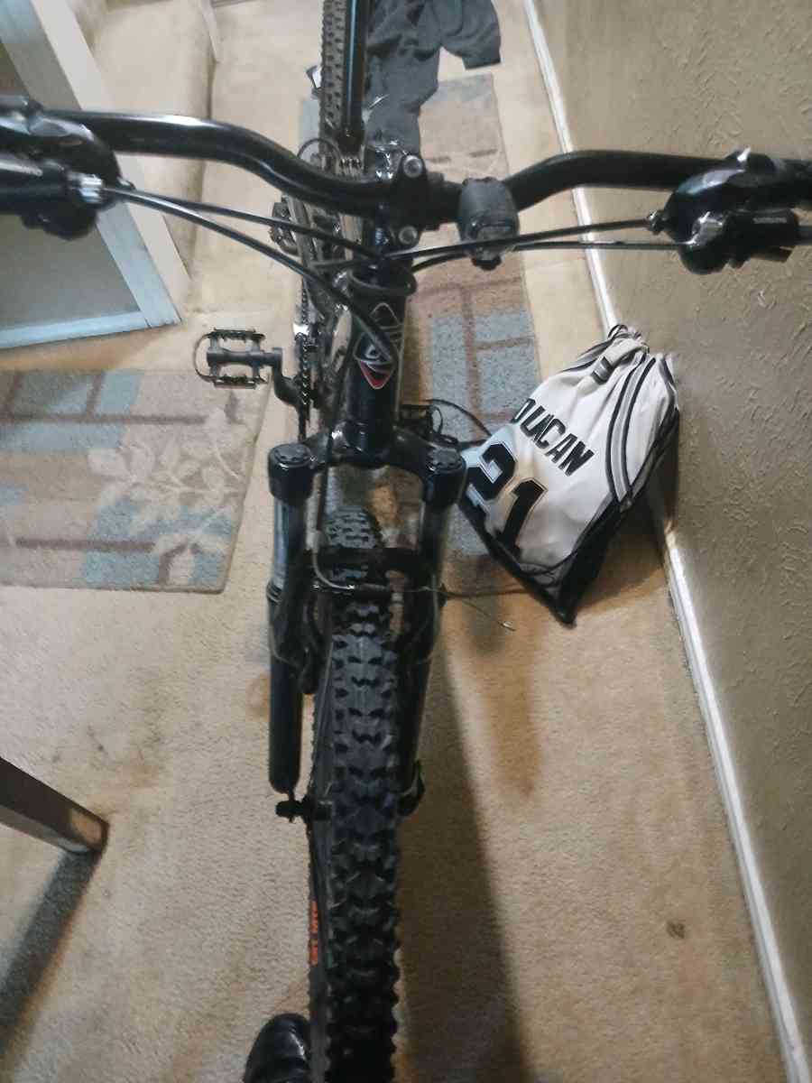 Gravity Fx v - Dallas, Texas - FleaMarketBay