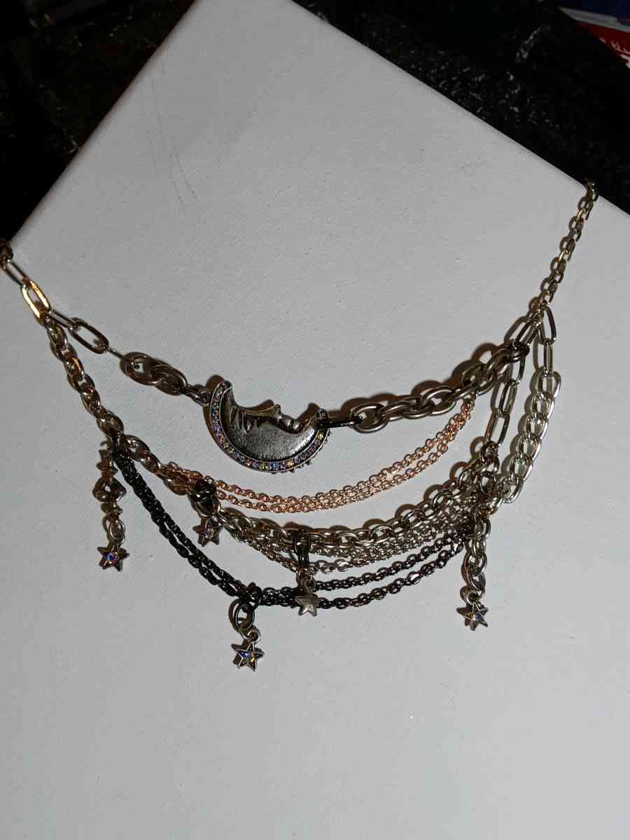 moon stars multiple chain - Lufkin, Texas - FleaMarketBay