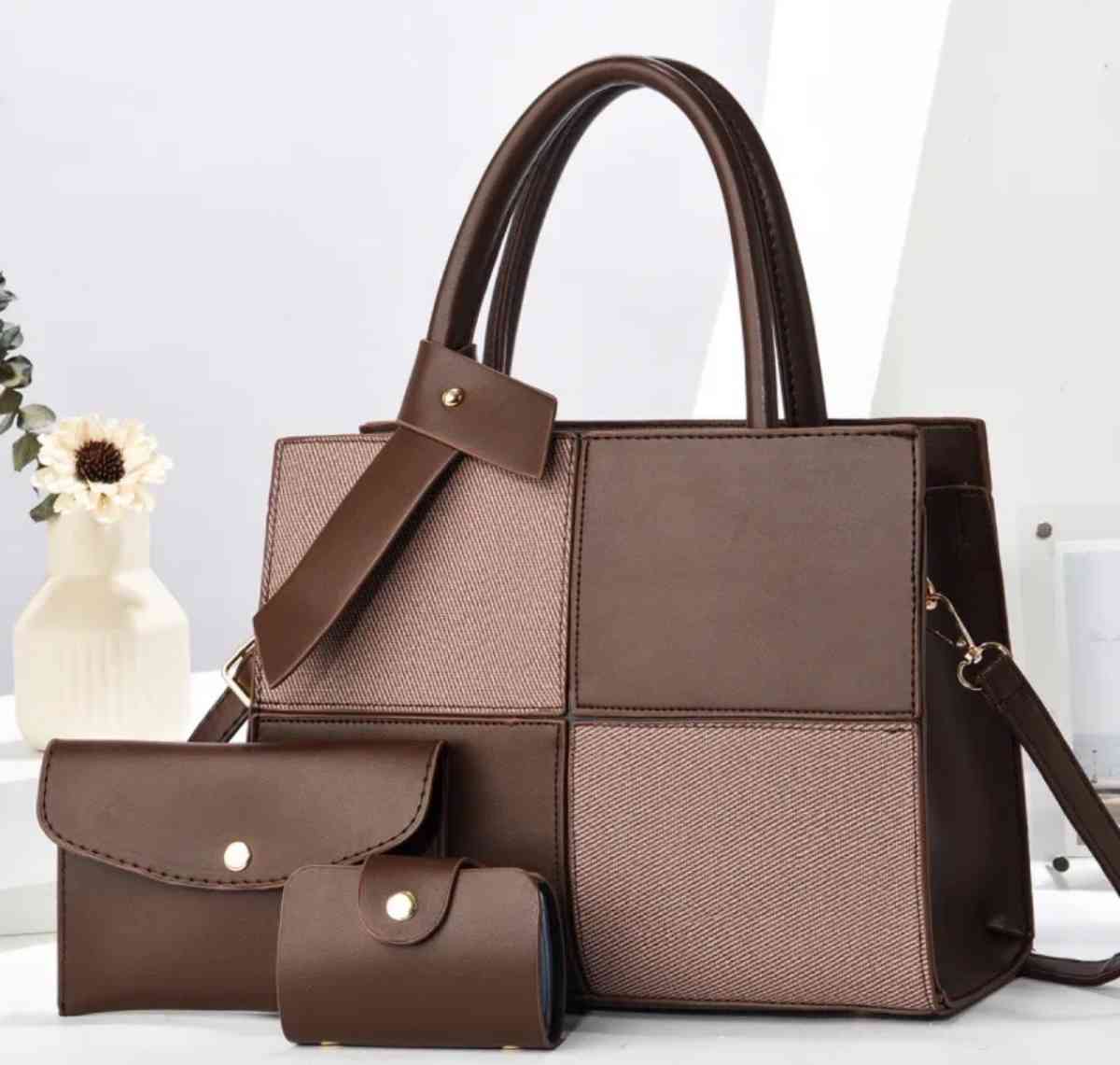 Womens Elegant Handbag Set  Tote Crossbody  Wallet 3Piece Se - Worcester, Massachusetts