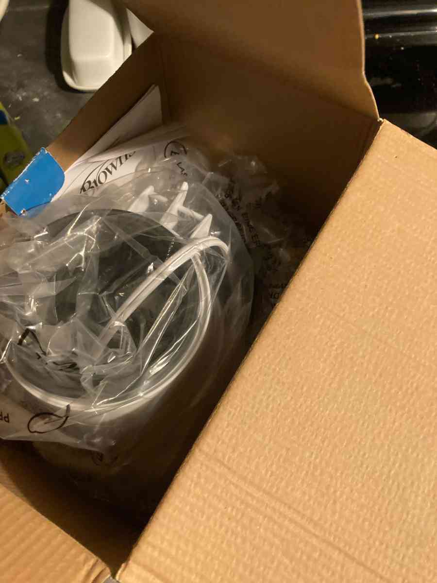 Dr Browns Deluxe Bottle Warmer and Sterilizer - Essington, Pennsylvania - FleaMarketBay