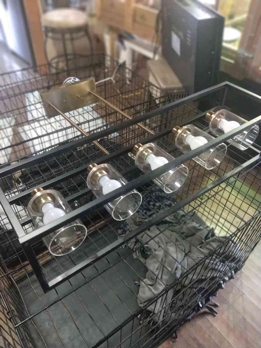 hanging light fixture - Dallas, Texas - FleaMarketBay