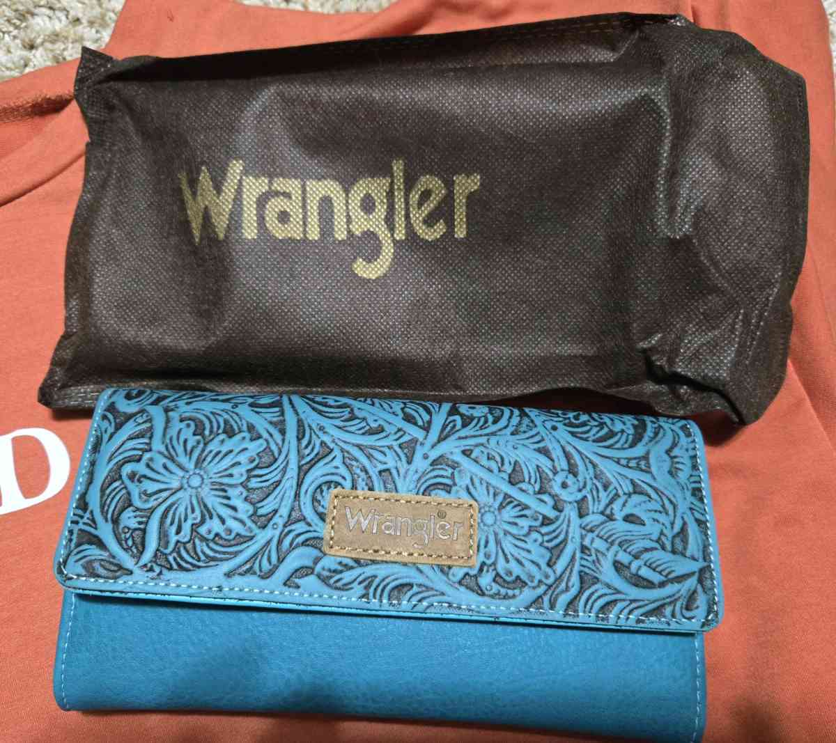 Wrangler Turquoise Floral Wallet Wristlet - Moran, Kansas