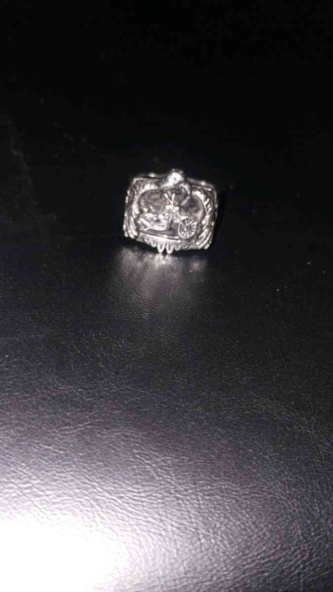 ride hard live free ring - Las Vegas, Nevada - FleaMarketBay