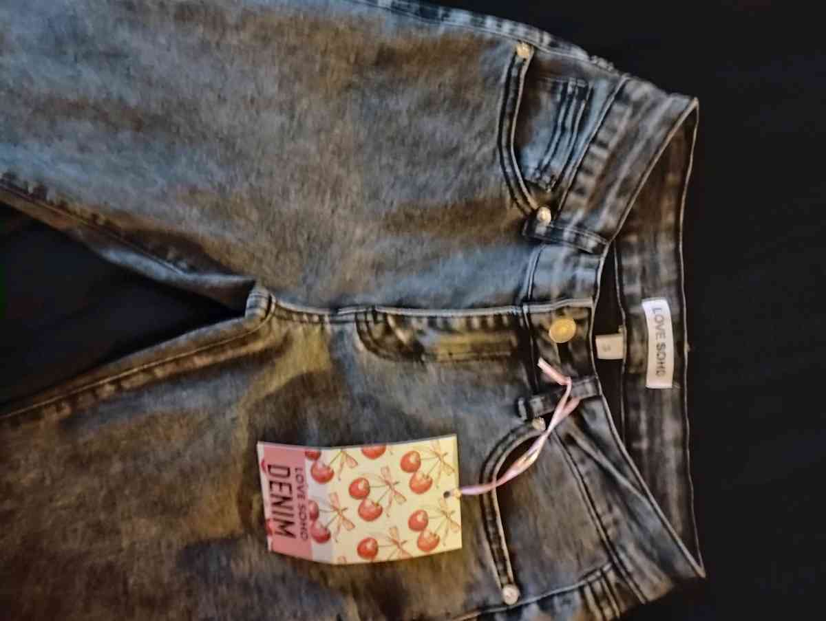 womens love soho jeans size three