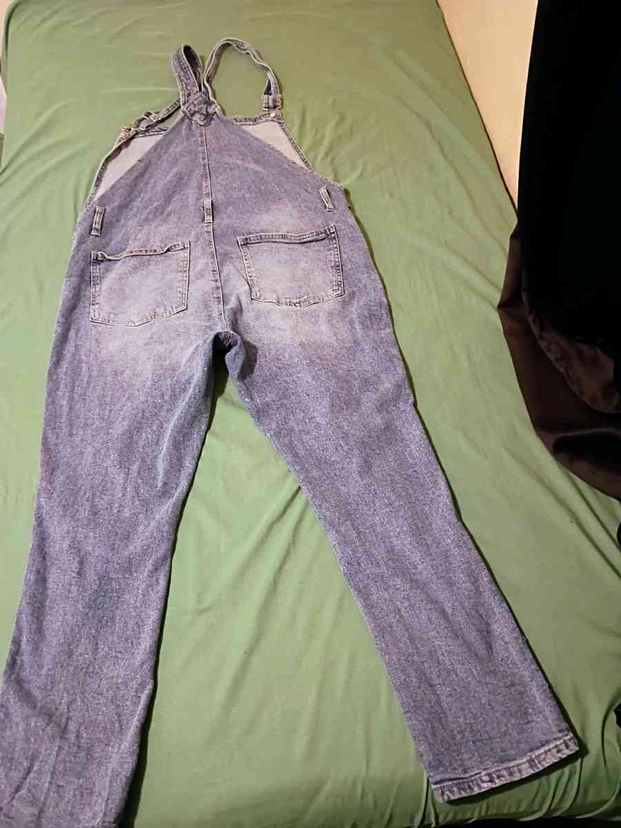 Celebrity Pink Denim Overalls Womens XL  Blue Distressed - Corcoran, California - FleaMarketBay