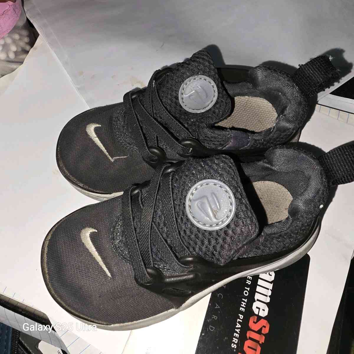 Little Presto Nikes sz 8C - Irvington, Alabama
