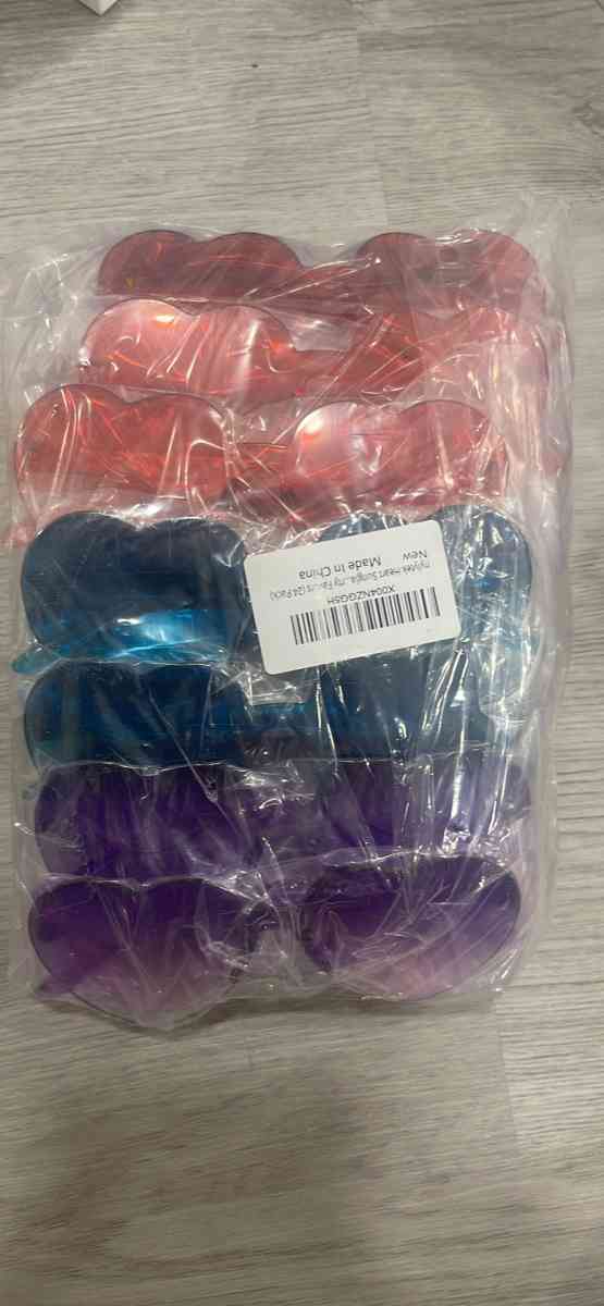Valentines Gifts for Kids Classroom  24 Pack Heart Sunglasse - Burlington, New Jersey