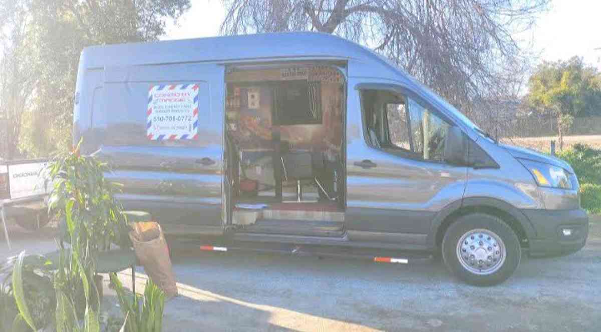 COSILIONS BARBERSHOP N MOBILE BARBER SERVICES - Fremont, California - FleaMarketBay