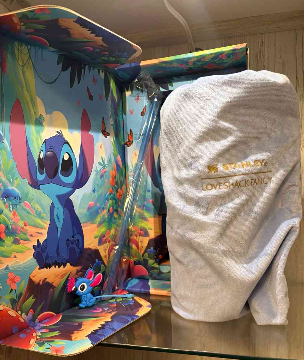 Stanley collectible 40 Oz tumbler - Ridgewood, New York - FleaMarketBay