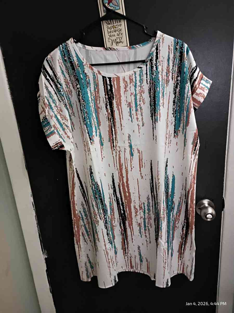 abstract design shirt - Hudson, Florida