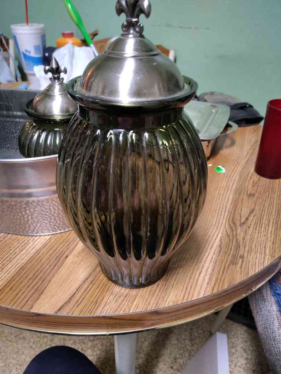 storage containers - Saint Joseph, Missouri - FleaMarketBay