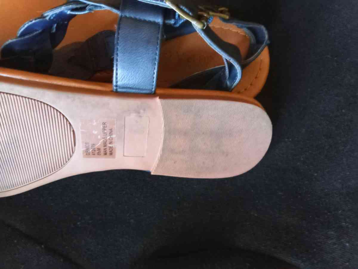 Womens sandles - Dallas, Texas - FleaMarketBay