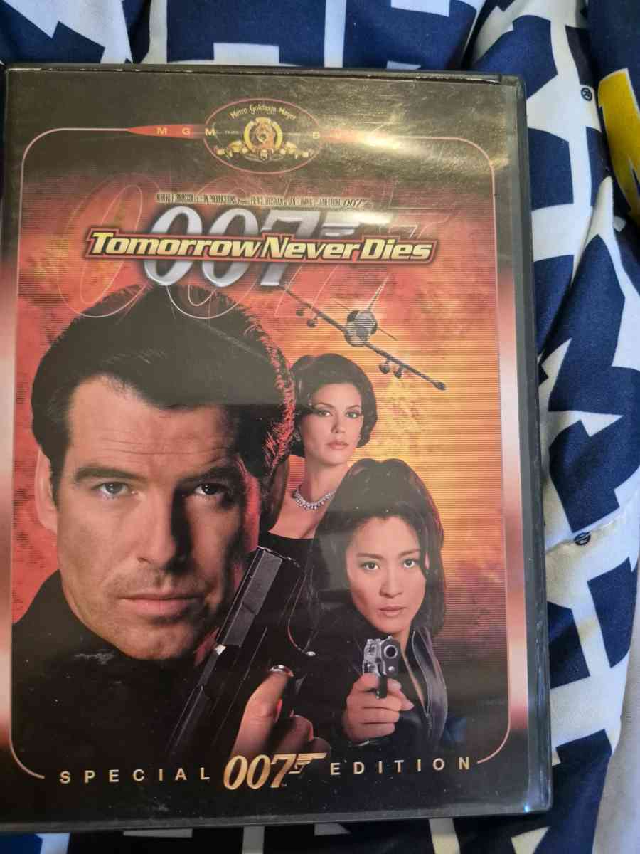 USED 007 Tomorrow Never Dies DVD - New Baltimore, Michigan
