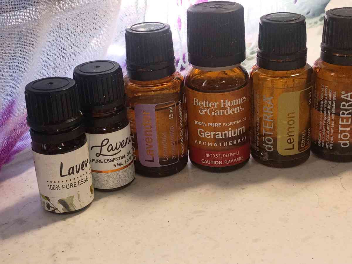 10 Essential healing oils - Clatskanie, Oregon - FleaMarketBay