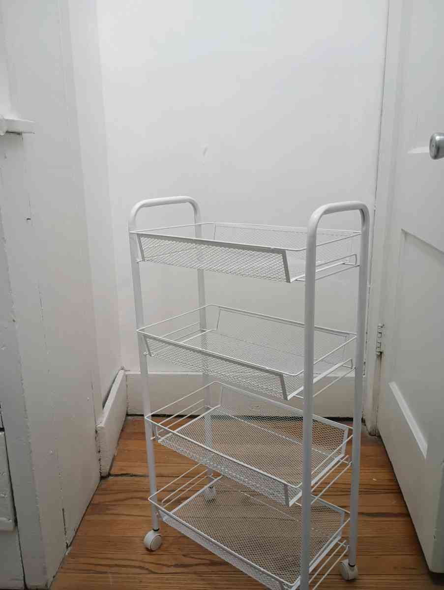New Metal 5 Mesh Wire Shelves Rolling Rack WHITE - Wichita, Kansas - FleaMarketBay
