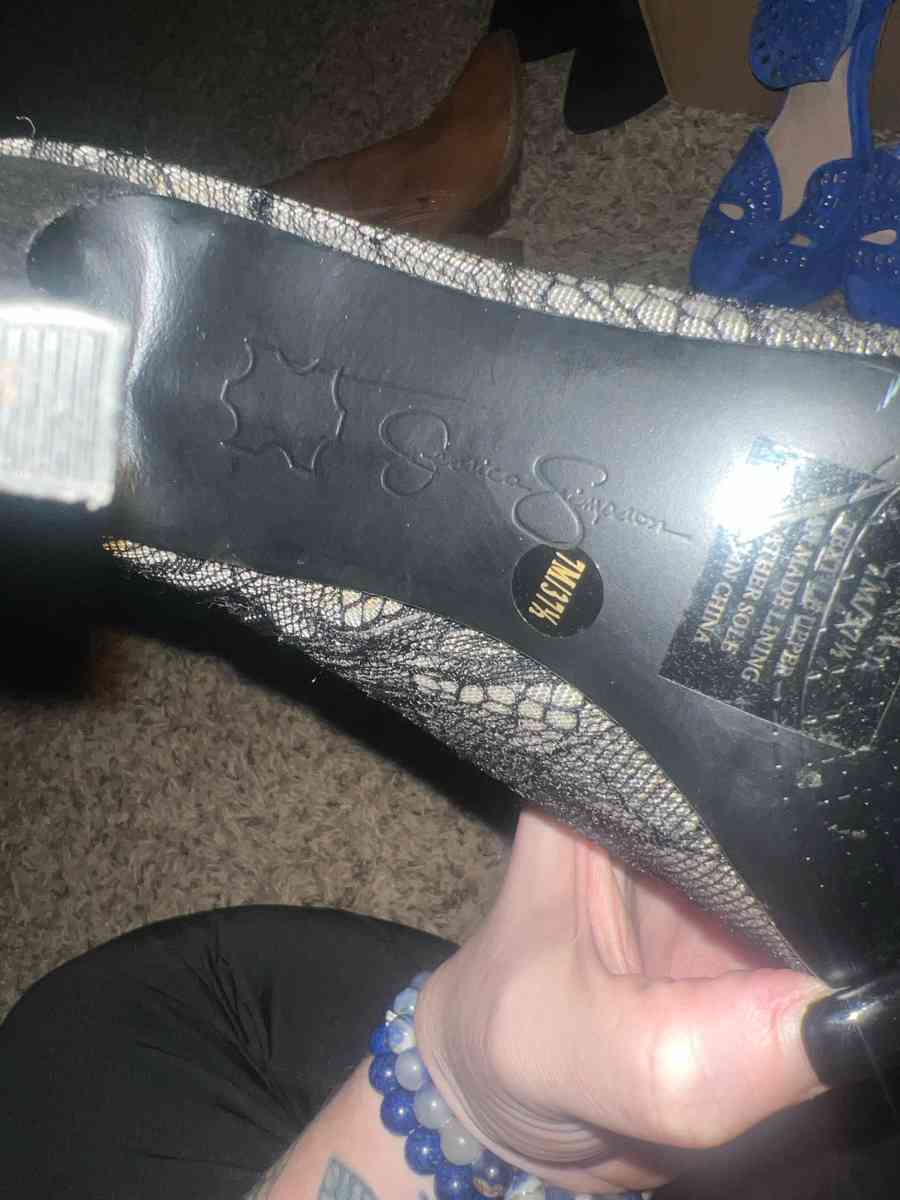 Jessica Simpson Lace Heeled Booties - Lithia Springs, Georgia - FleaMarketBay