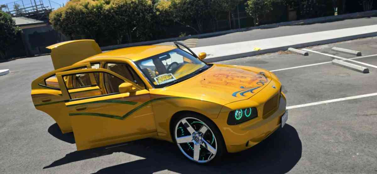 2006 dodge charger - Stockton, California - FleaMarketBay