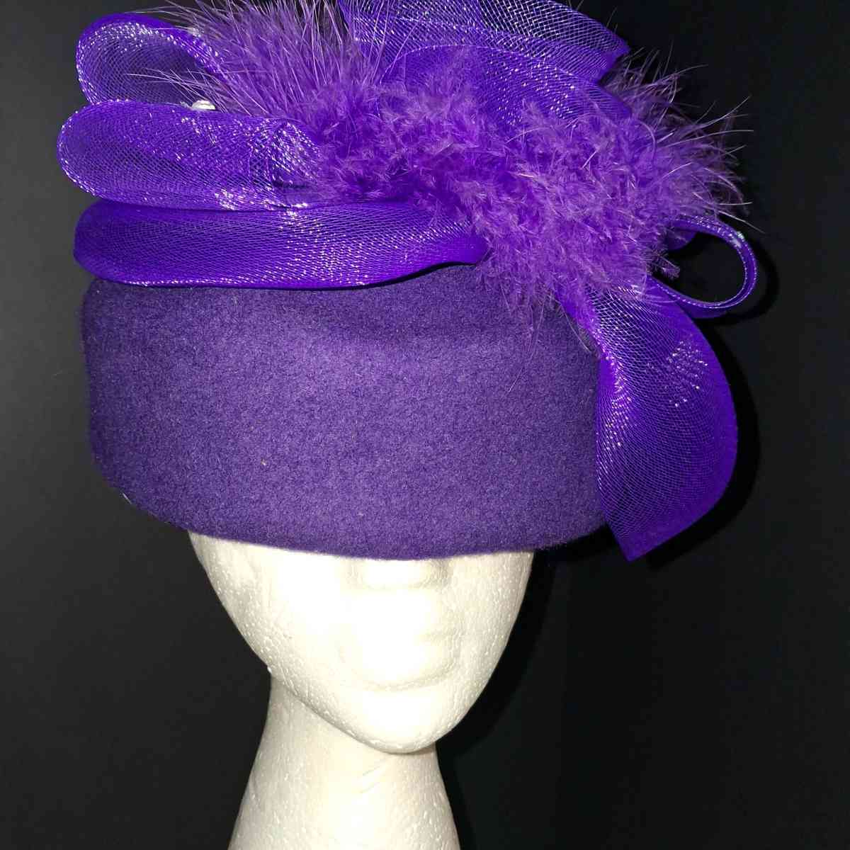 Woman Fancy formal hat worn once purple embellished - Bridge City, Texas