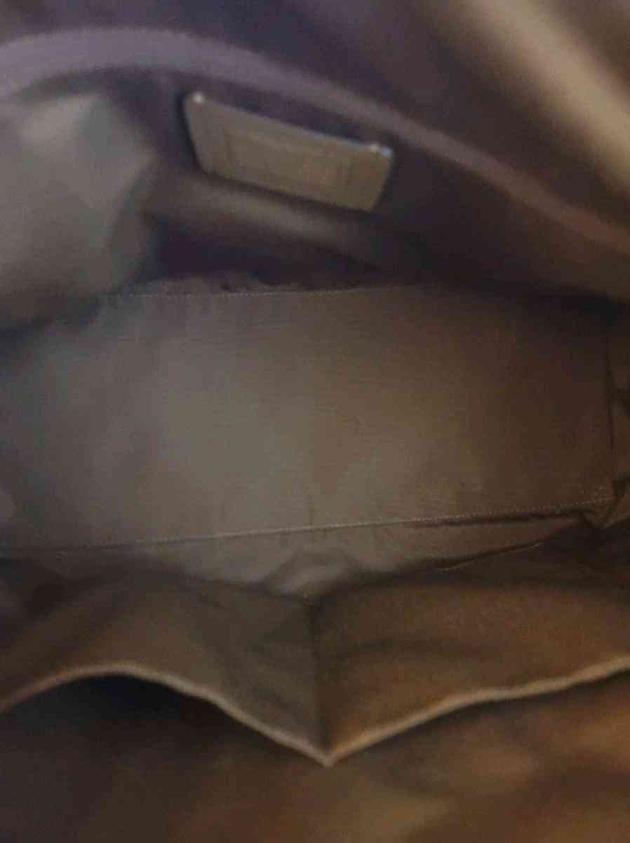 Coach Bag - Hudson, Florida - FleaMarketBay